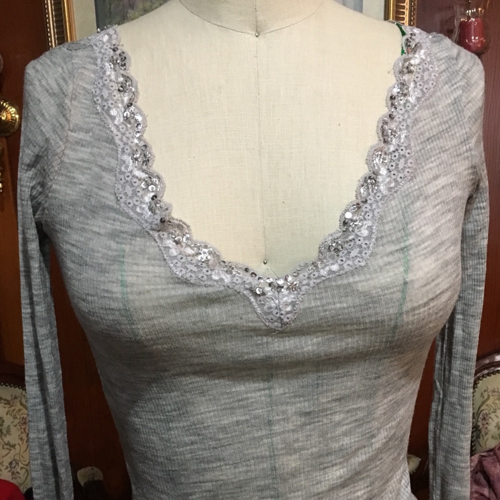 Y2k Express embroidered top